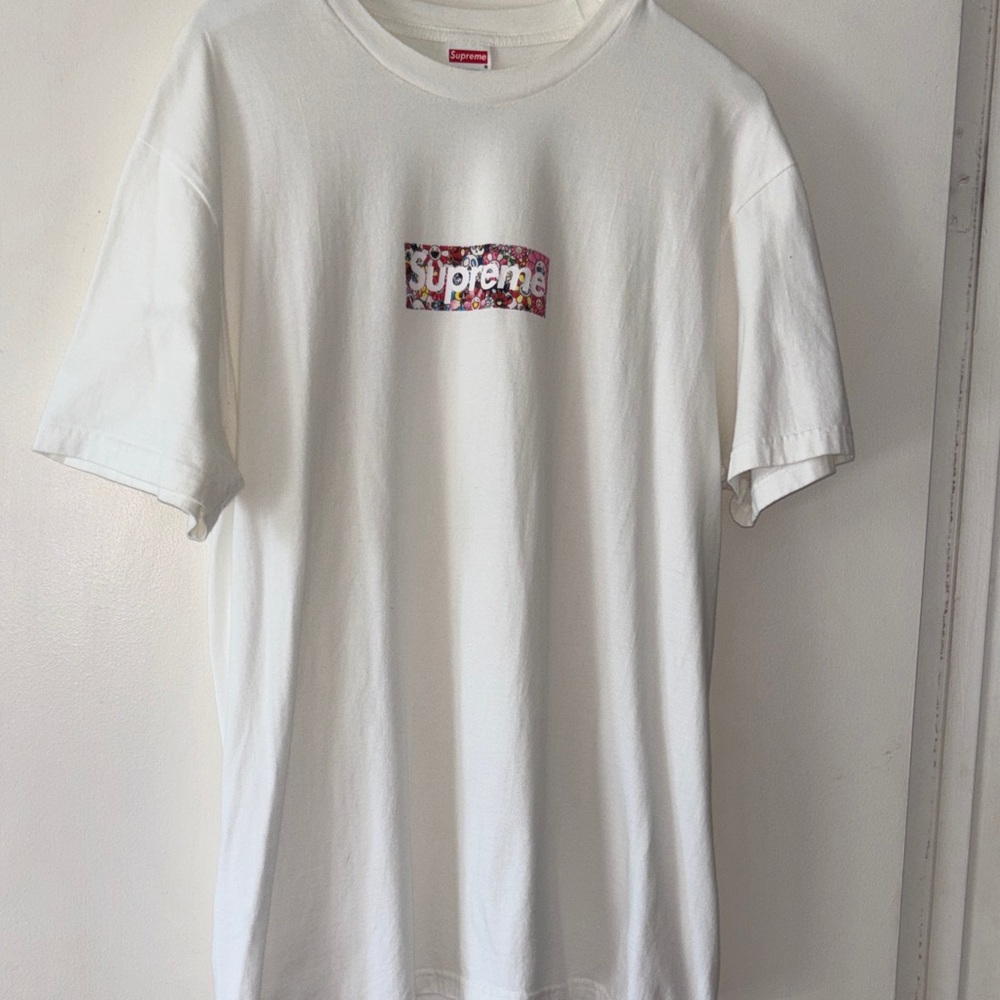 Supreme Takashi Murakami
COVID-19 Relief Box Logo Tee